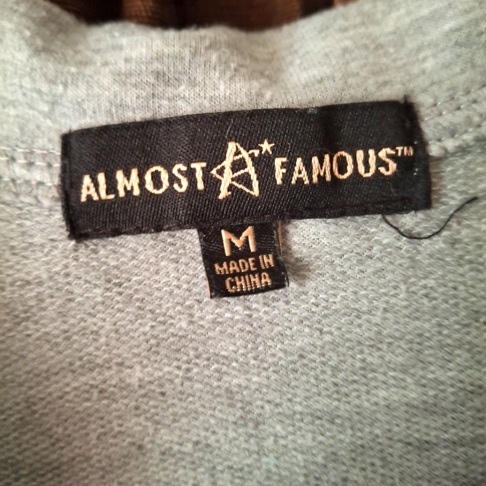 Almost Famous - Picture 3 of 5